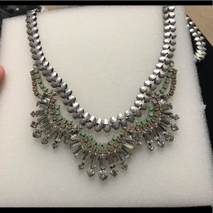 BNIB Stell & Dot Belle Necklace